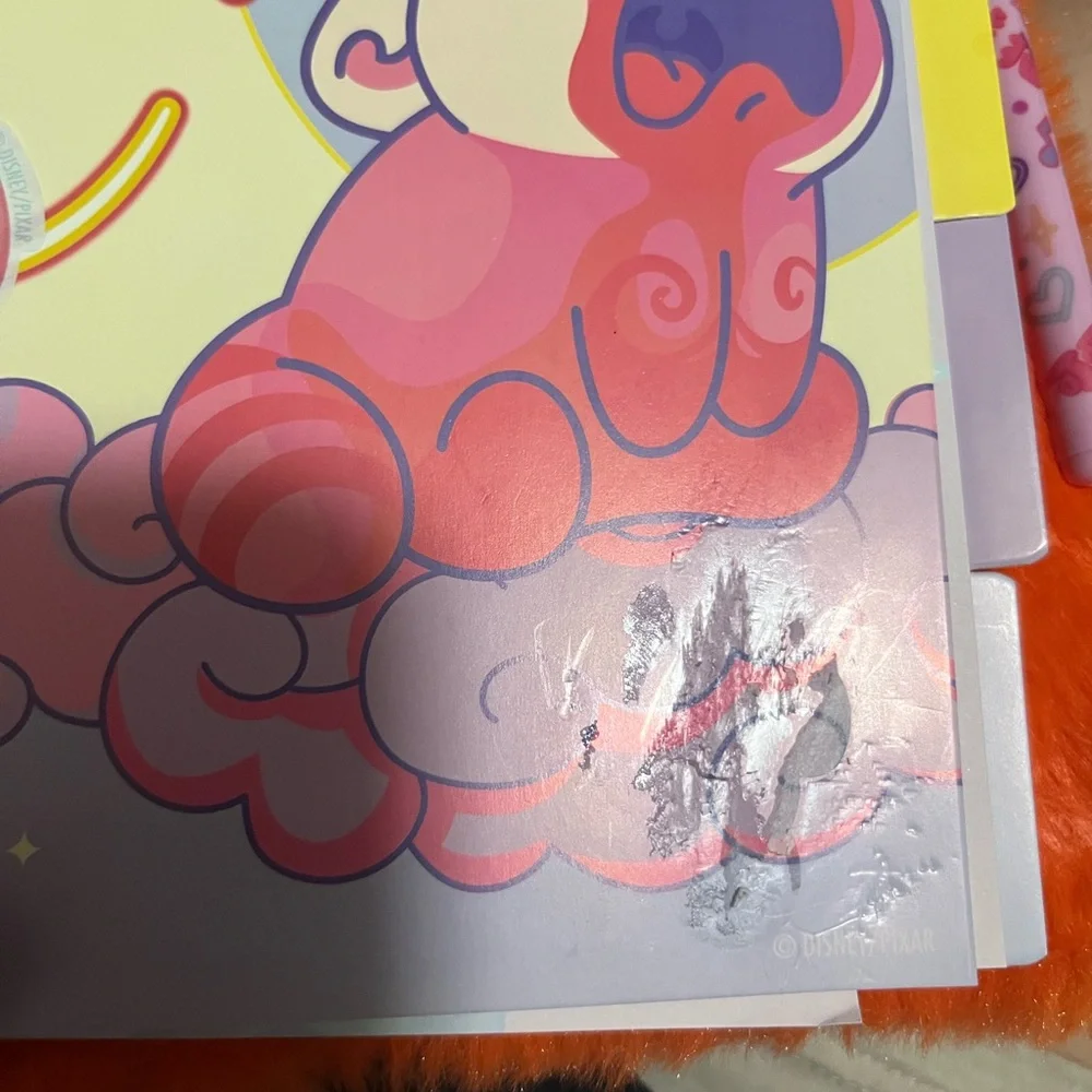 Disney / Pixar Turning Red Exclusive Stationery Set